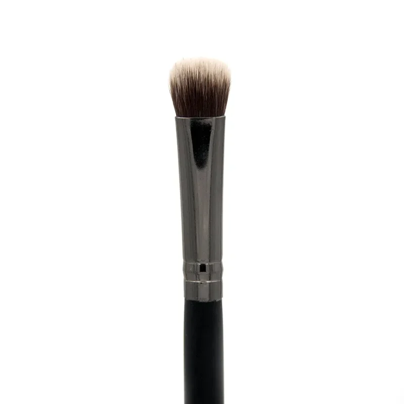 crown pro infinity chisel fluff brush c459